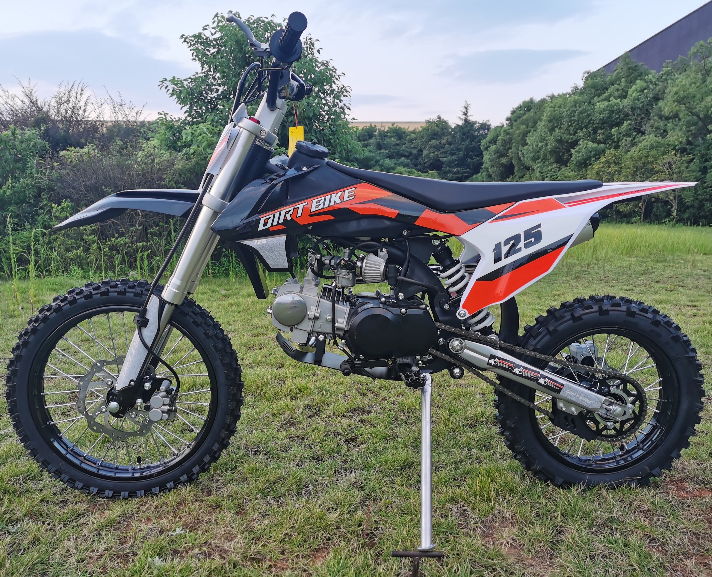 DG 02 pit bike in the Kuke range